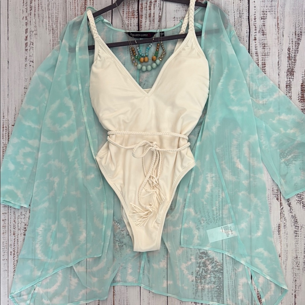 Shade & Shore Cream One Piece Swimsuit - Picture 12 of 12